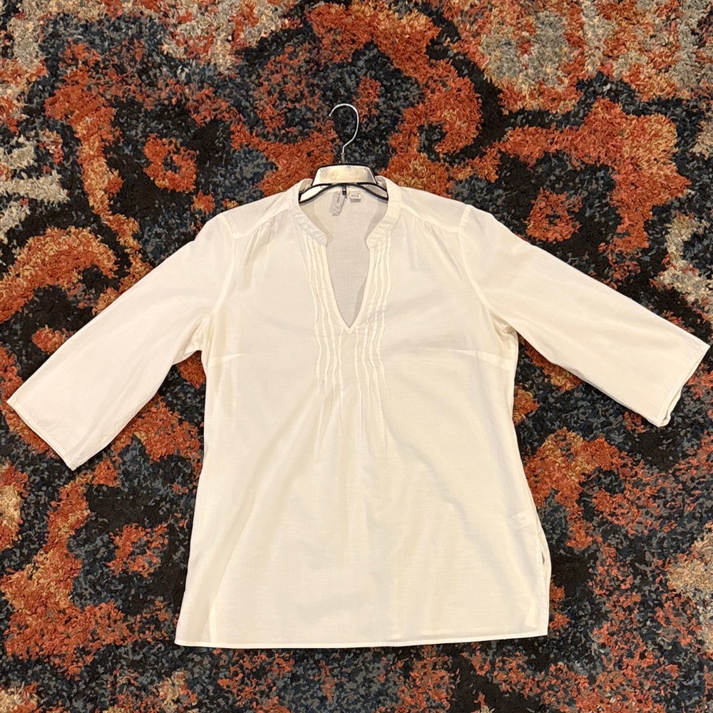Old Navy White Women's V-Neck Pintuck Peasant Tunic
